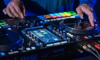 Професійний DJ-контролер Rane DJ SYSTEM ONE 6 – techzone.com.ua