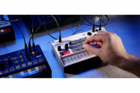 Cэмплер KORG Volca Sample2 4 – techzone.com.ua Cэмплер KORG Volca Sample2 4 – techzone.com.ua