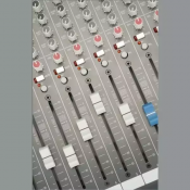 Мікшерний пульт Allen & Heath ZED-22FX 6 – techzone.com.ua Мікшерний пульт Allen & Heath ZED-22FX 6 – techzone.com.ua