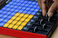 MIDI контролер Akai Professional APC Mini II 7 – techzone.com.ua MIDI контролер Akai Professional APC Mini II 7 – techzone.com.ua