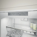 Холодильник з морозильною камерою Whirlpool SP40 801 EU 4 – techzone.com.ua