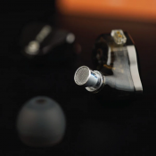 Навушники FiiO JD1 Type-C Black 5 – techzone.com.ua Навушники FiiO JD1 Type-C Black 5 – techzone.com.ua