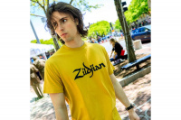 ZILDJIAN CLASSIC LOGO GOLD T-SHIRT LARGE Футболка 7 – techzone.com.ua ZILDJIAN CLASSIC LOGO GOLD T-SHIRT LARGE Футболка 7 – techzone.com.ua
