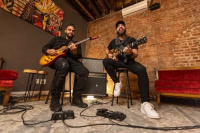 Гітарний процесор ефектів Zoom G2X FOUR 8 – techzone.com.ua Гітарний процесор ефектів Zoom G2X FOUR 8 – techzone.com.ua