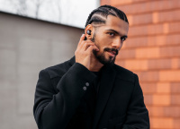 Навушники Sennheiser MOMENTUM True Wireless 4 Black Graphite (700365) 8 – techzone.com.ua Навушники Sennheiser MOMENTUM True Wireless 4 Black Graphite (700365) 8 – techzone.com.ua