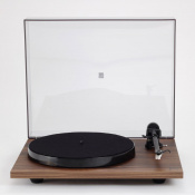 Проигрыватель винила Rega Planar 1 Walnut Carbon 7 – techzone.com.ua Проигрыватель винила Rega Planar 1 Walnut Carbon 7 – techzone.com.ua