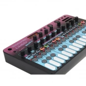 Грувбокс Sonicware Liven Bass&Beats 4 – techzone.com.ua