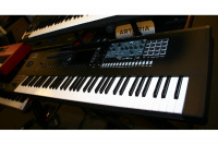 ROLAND FANTOM 7 Робоча станція 6 – techzone.com.ua ROLAND FANTOM 7 Робоча станція 6 – techzone.com.ua