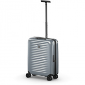 Валіза Victorinox AIROX/Silver Маленька Vt612499 1 – techzone.com.ua Валіза Victorinox AIROX/Silver Маленька Vt612499 1 – techzone.com.ua