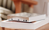 CD-плеєр FiiO DM15 R2R Silver 2 – techzone.com.ua CD-плеєр FiiO DM15 R2R Silver 2 – techzone.com.ua