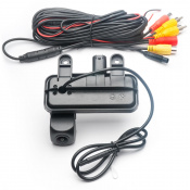 Штатная камера в ручку багажника Prime-X TR-11 5 – techzone.com.ua Штатная камера в ручку багажника Prime-X TR-11 5 – techzone.com.ua