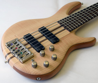 Бас-гитара CORT A6 Plus FMMH (Open Pore Natural) 3 – techzone.com.ua Бас-гитара CORT A6 Plus FMMH (Open Pore Natural) 3 – techzone.com.ua