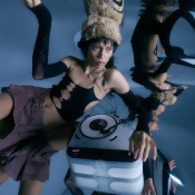 Програвач вінілу Gadhouse Cosmo Solar Edition Neptune Blue 5 – techzone.com.ua