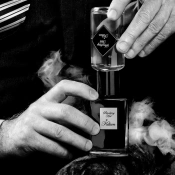 Kilian Smoking Hot Парфумована вода унісекс 100 мл refill 5 – techzone.com.ua Kilian Smoking Hot Парфумована вода унісекс 100 мл refill 5 – techzone.com.ua