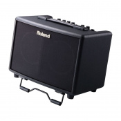 Комбоусилитель Roland AC33RW Черный 7 – techzone.com.ua Комбоусилитель Roland AC33RW Черный 7 – techzone.com.ua