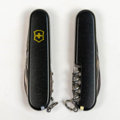 Складной нож Victorinox SPARTAN MAT черный матовый лак с желт.лого 1.3603.3.M0008p 4 – techzone.com.ua Складной нож Victorinox SPARTAN MAT черный матовый лак с желт.лого 1.3603.3.M0008p 4 – techzone.com.ua