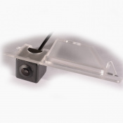 Штатная камера заднего вида IL Trade 1360, Mazda 3 – techzone.com.ua Штатная камера заднего вида IL Trade 1360, Mazda 3 – techzone.com.ua