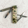 Складаний ніж Victorinox CLASSIC SD ARMY Піксель 0.6223.3.W3940pw 7 – techzone.com.ua