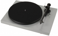 Програвач вінілових платівок Pro-Ject Debut Carbon DC 2M-Red Light-Grey 1 – techzone.com.ua