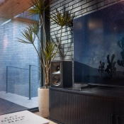 Активна акустична система Klipsch The Fives II Ebony 8 – techzone.com.ua Активна акустична система Klipsch The Fives II Ebony 8 – techzone.com.ua