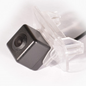 Штатна камера заднього виду IL Trade 1313 MERCEDES 2 – techzone.com.ua Штатна камера заднього виду IL Trade 1313 MERCEDES 2 – techzone.com.ua