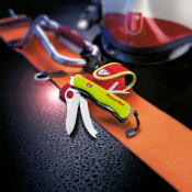 Складаний ніж Victorinox Rescuetool One Hand 0.8623.MWN 5 – techzone.com.ua Складаний ніж Victorinox Rescuetool One Hand 0.8623.MWN 5 – techzone.com.ua