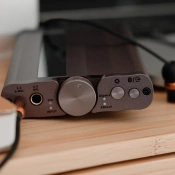 ЦАП та підсилювач iFi xDSD Gryphon Black 5 – techzone.com.ua
