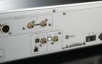 CD-SACD програвач Luxman D-07X Silver 3 – techzone.com.ua